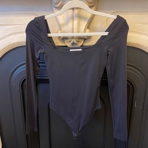 Aritzia Black Square Neck Contour Bodysuit XXS